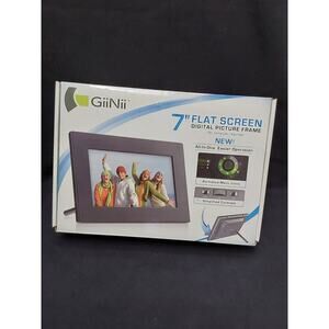 New GiiNii GT-7AWP-1  7" inch Flatscreen Digital Picture Frame Black in Box